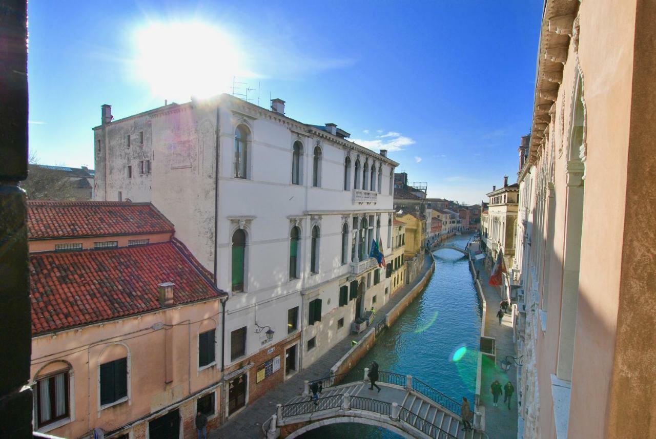 CA GRIMANI stunning view&comfort Venezia Eksteriør bilde